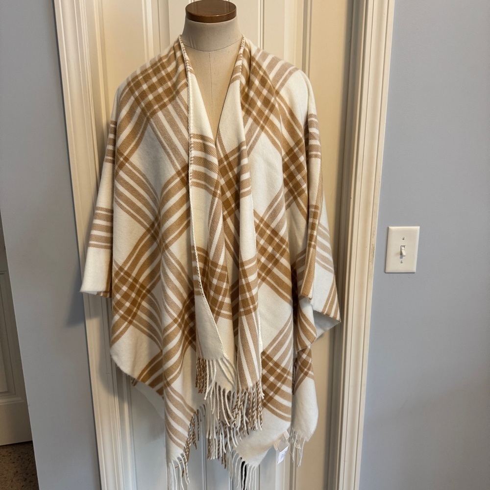 Mark & Graham Camel‎ Italian Plaid Poncho Sweater Wrap Shawl Cape Minimalist